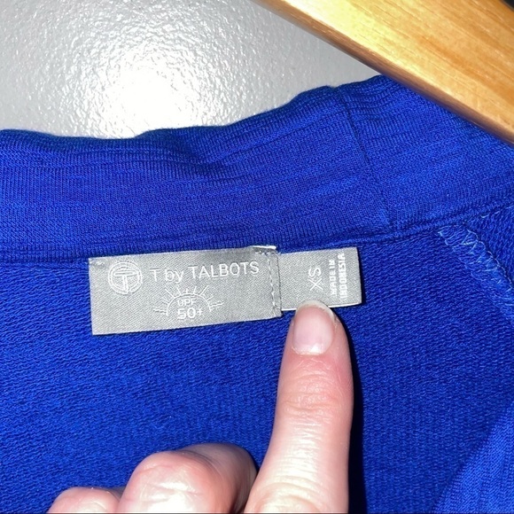 T by Talbots lightweight full zip hoodie - Picture 3 of 4